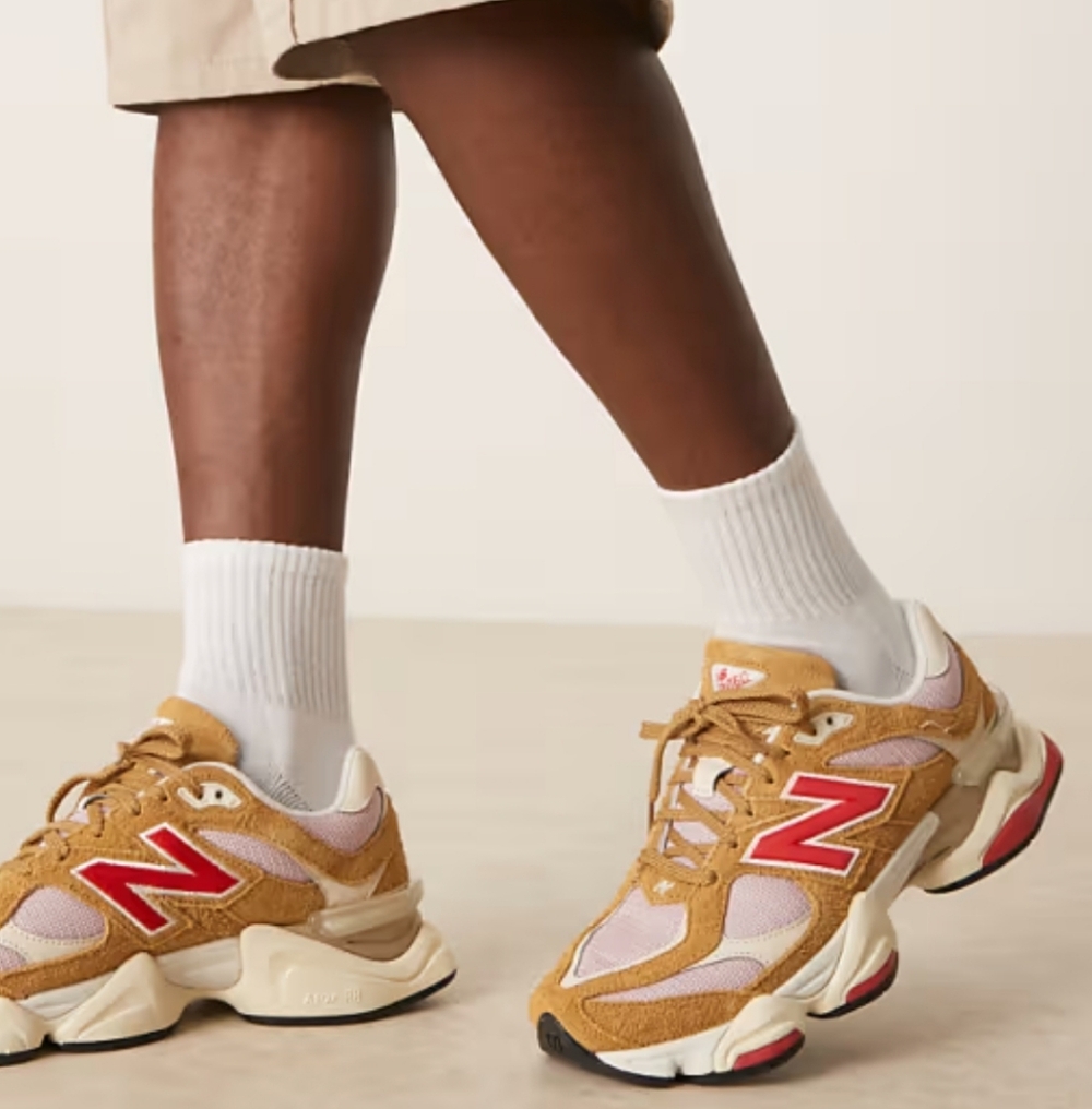 Huge Sale: Mens New Balance 9060 Sneakers - size 13 - Picture 2 of 8